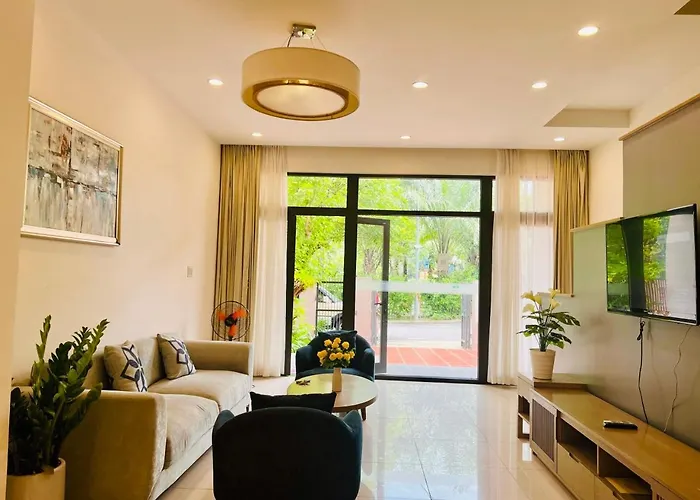 Royal Lotus Resort&villas Nhà nghỉ *